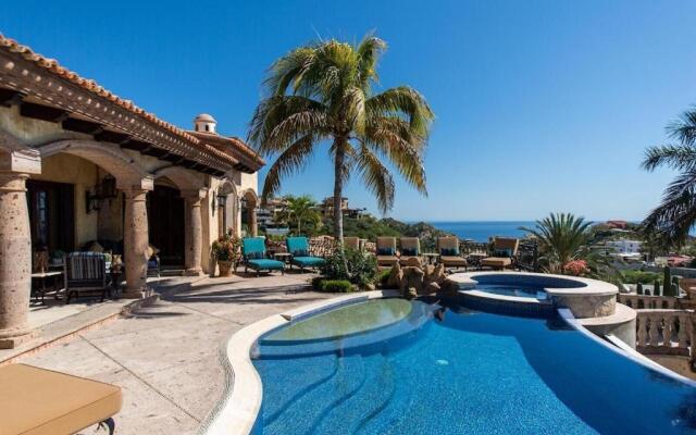 Stunning 6BD Pedregal Villa Maria