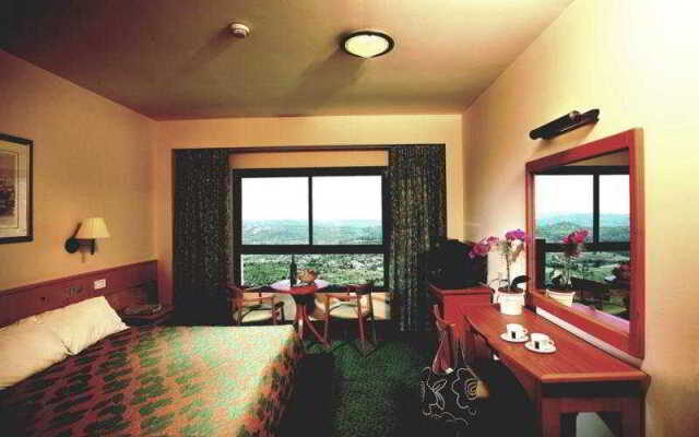 Kibbutz Maale Hachamisha