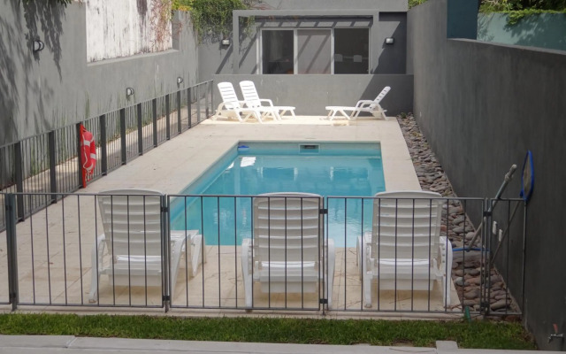 Paseo Victorica al 700