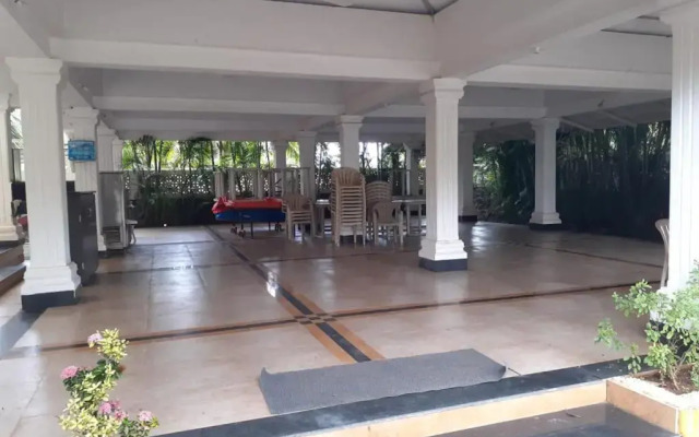 Royal Villa