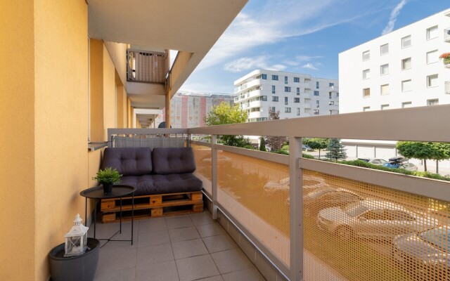 Apartment Cracow Bajeczna by Renters