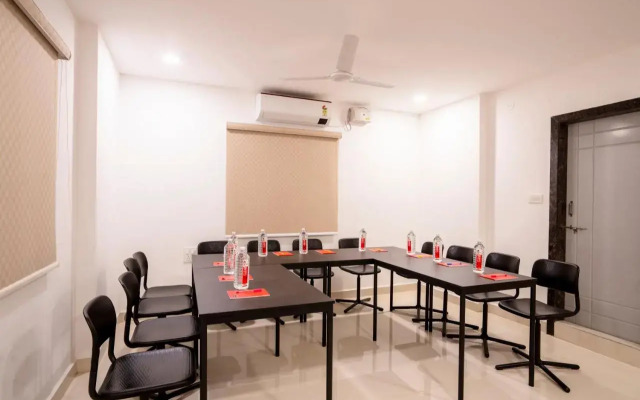 Treebo De Alphabet Gachibowli
