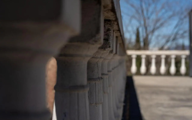 Biblioteka Tbilisi Hotel