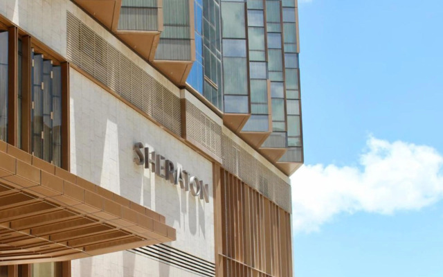 Sheraton Hong Kong Tung Chung Hotel