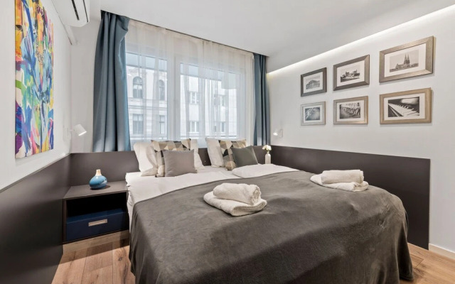 SKY9 Apartments District 6