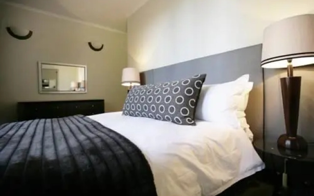 Urban Hip Hotels - Ashanti