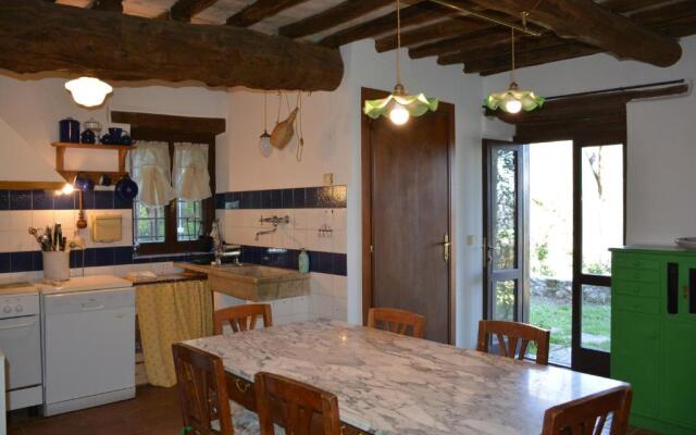 SCAPPO IN UMBRIA, Casale Nicoletta