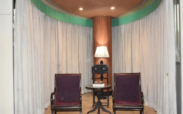 Al-safina Hotel