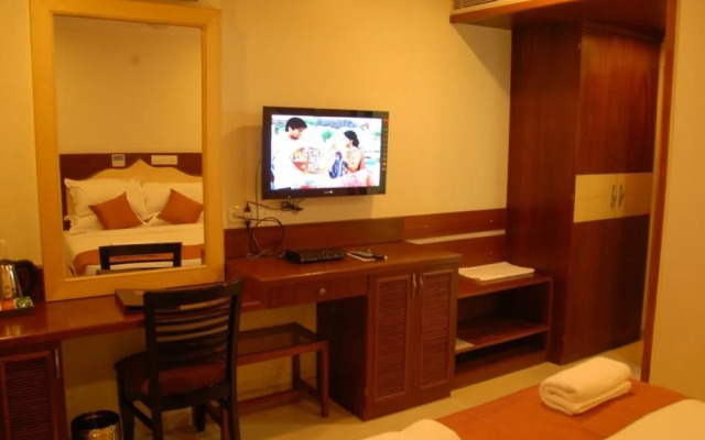 Meenal Hotel