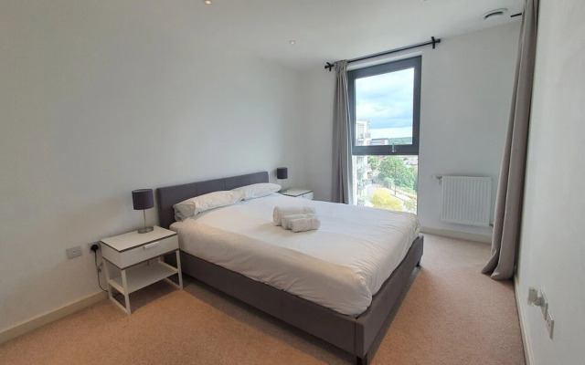 West Side Apartments Brentford