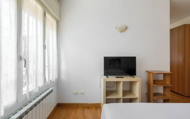 Urban Cozy Apartment by Wonderful Italy