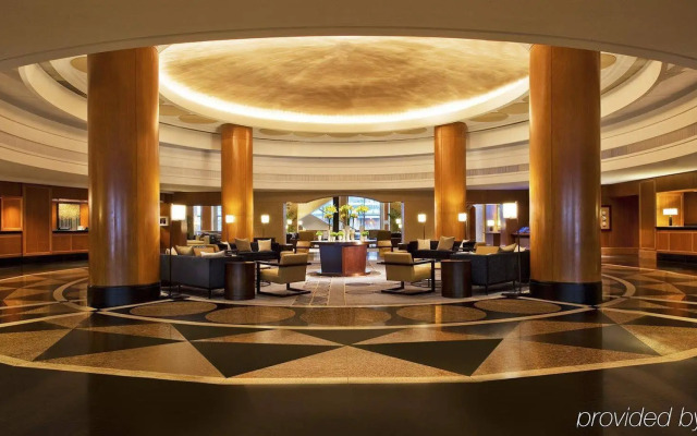 Sheraton Grand Chicago Riverwalk