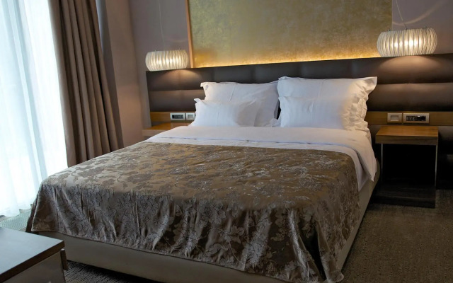 Atlantida Boutique Hotel