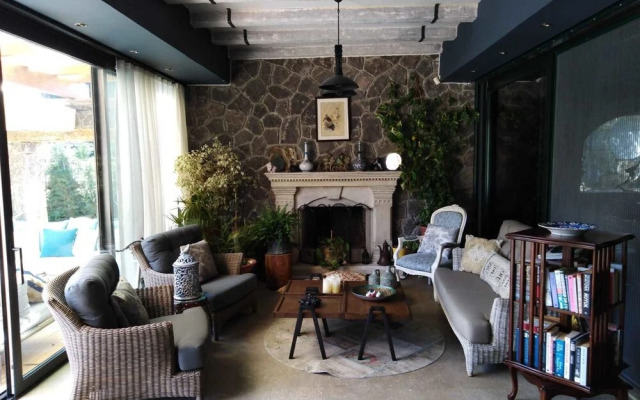 Villa No 5 Boutique Hotel