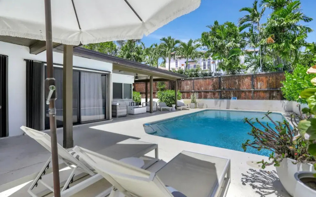 Ocean Breeze Villa 3 Bdr, Pool