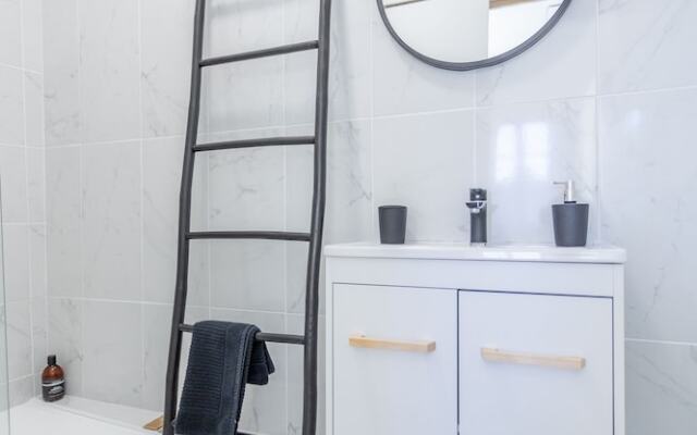 La Maison de Famille by MaisonMars