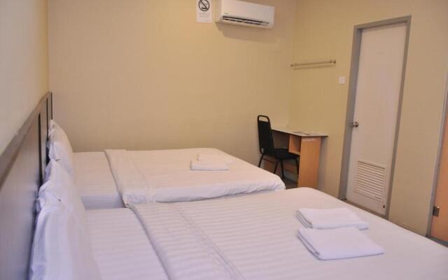Kuching Transit Inn