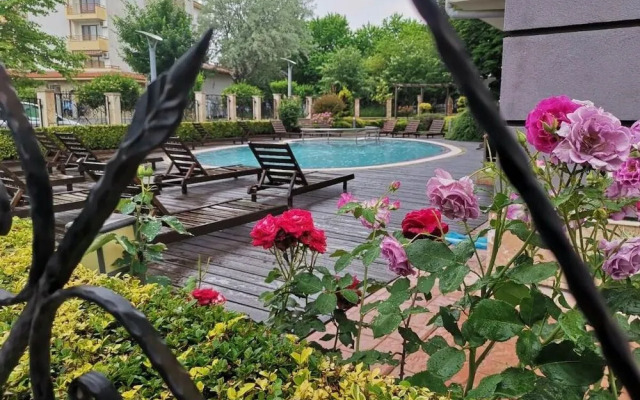 Mellia Ravda Apartments