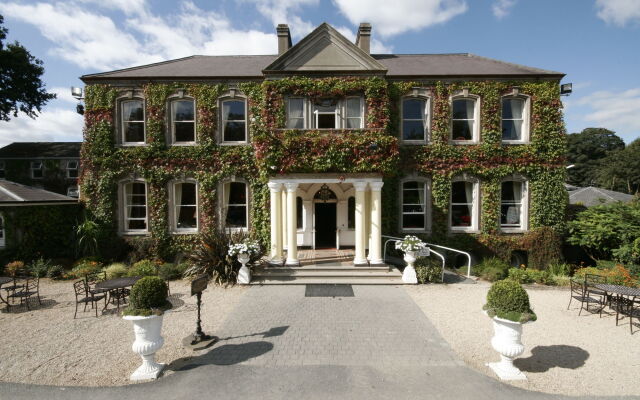 Finnstown Castle Hotel