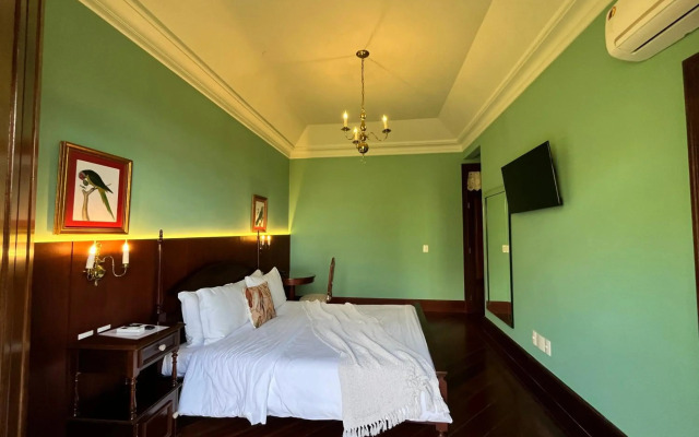 Aroso Paço Hotel