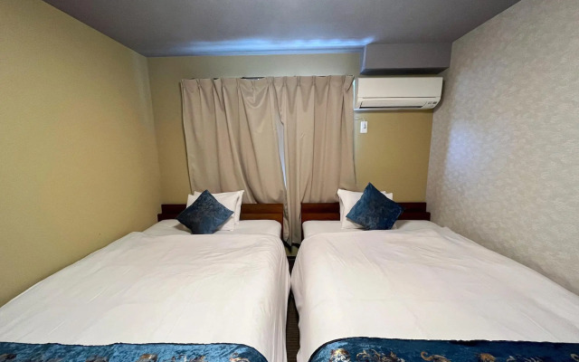 Miro Kyoto Nijo Hotel
