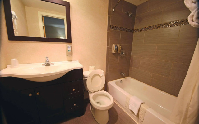 Plim Plaza Hotel