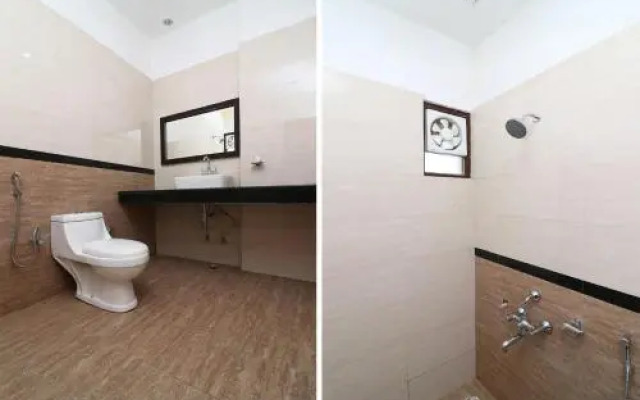 Hotel Akash Ganga by OYO Rooms