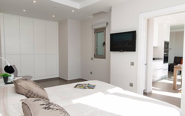 Beachfront Las Canteras Apart.Naut