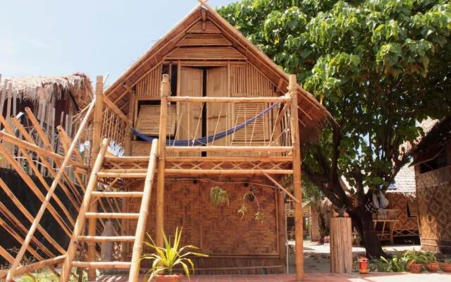 Captain Yut's Bungalow