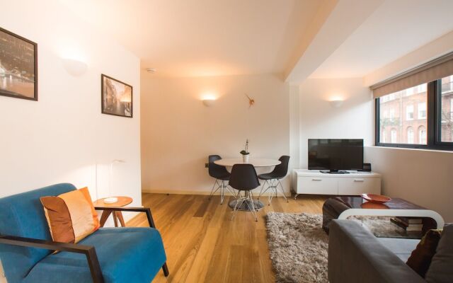 Spacious 1 Bedroom Apartment In Kensington A2