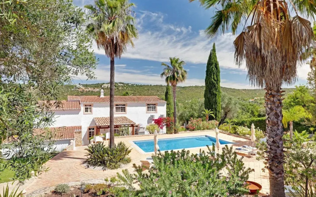 Quinta da Galina by Portucasa