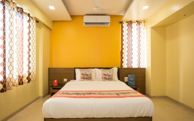 OYO 10679 Hotel Nanashree Executive
