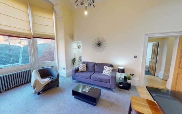 Land of green ginger apartment