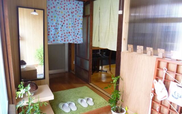 Goodsleep-ya Fushimi-inari