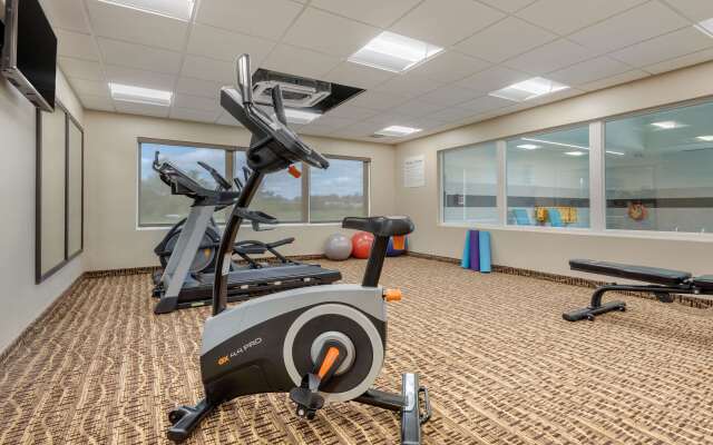 Comfort Inn & Suites