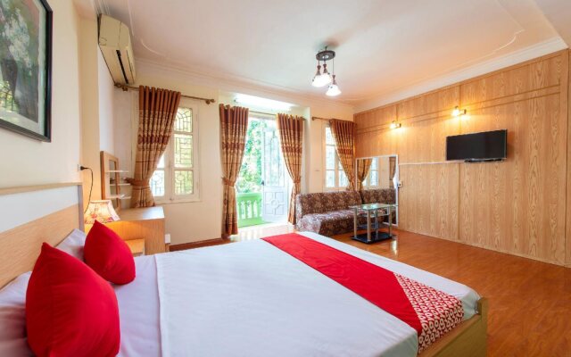 Thu Do Vang 12 Hotel by OYO Rooms