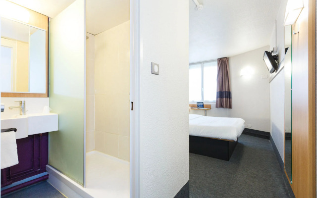 B&B HOTEL Orly Rungis Aéroport