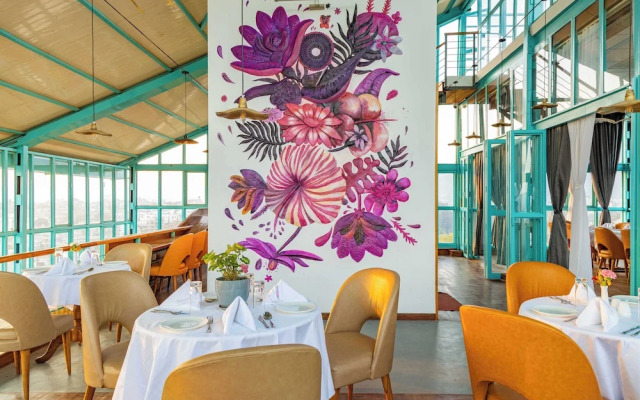 Mhendo Hotel & Studio Suites