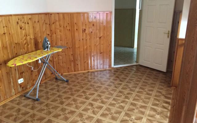 Lazur Guest House