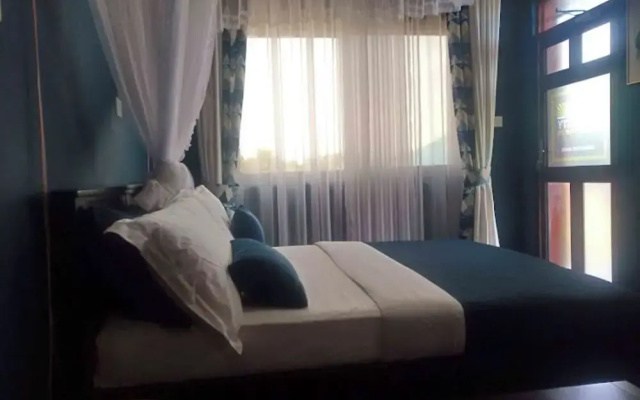 Sun City Amuzement Park Hotel Soroti