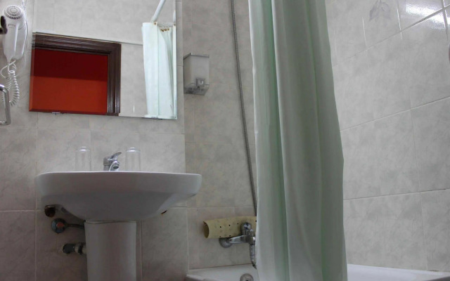 Hostal Alogar