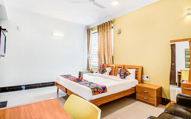 Fabhotel Emara Grand