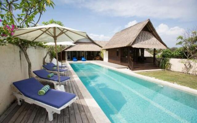 Villa Waru