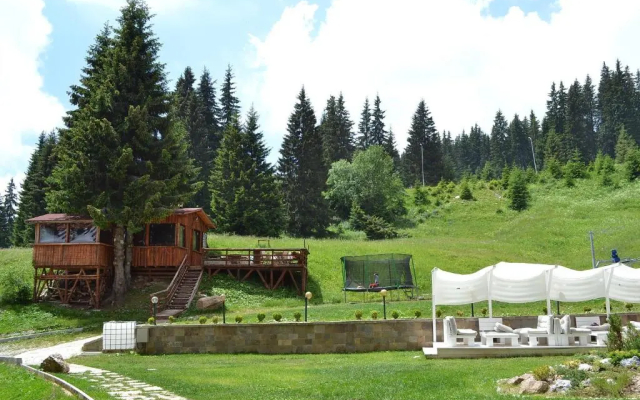 Forest Nook Aparthotel