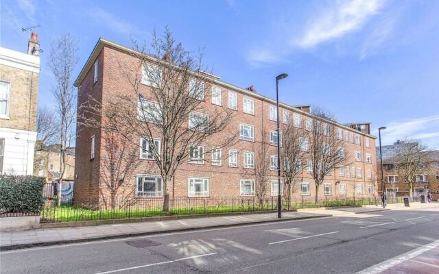 Spacious 3 Bedroom Flat in Islington