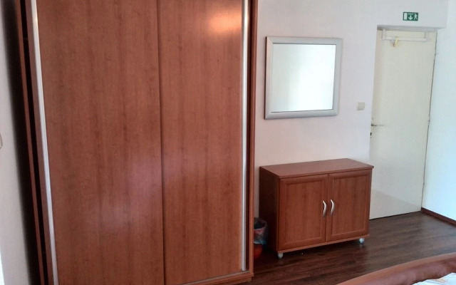 Room in B&B - Apartments Raffaello - Bedroom S2
