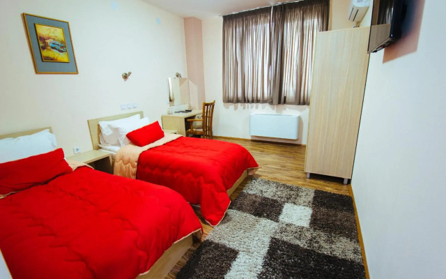 Hotel Kristal Palas
