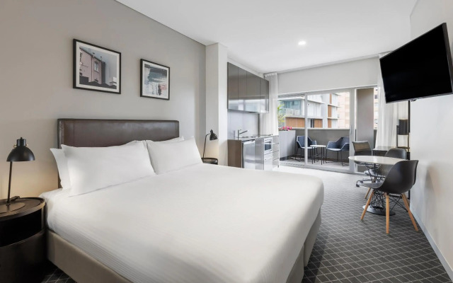 Holiday Inn & Suites Sydney Bondi Junction by IHG