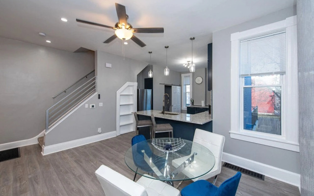 The Incline Suite 2