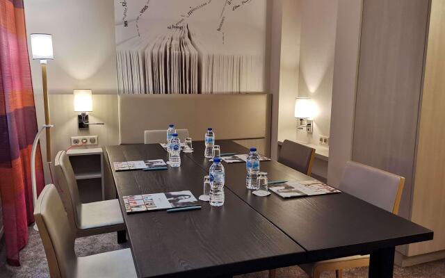 Mercure Paris Montparnasse Raspail